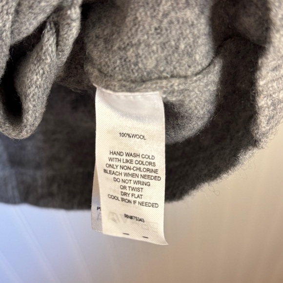 Ellen Tracy 100% Wool Oversized Full Zip Up Long Cardigan Gray Size Medium - Picture 9 of 14